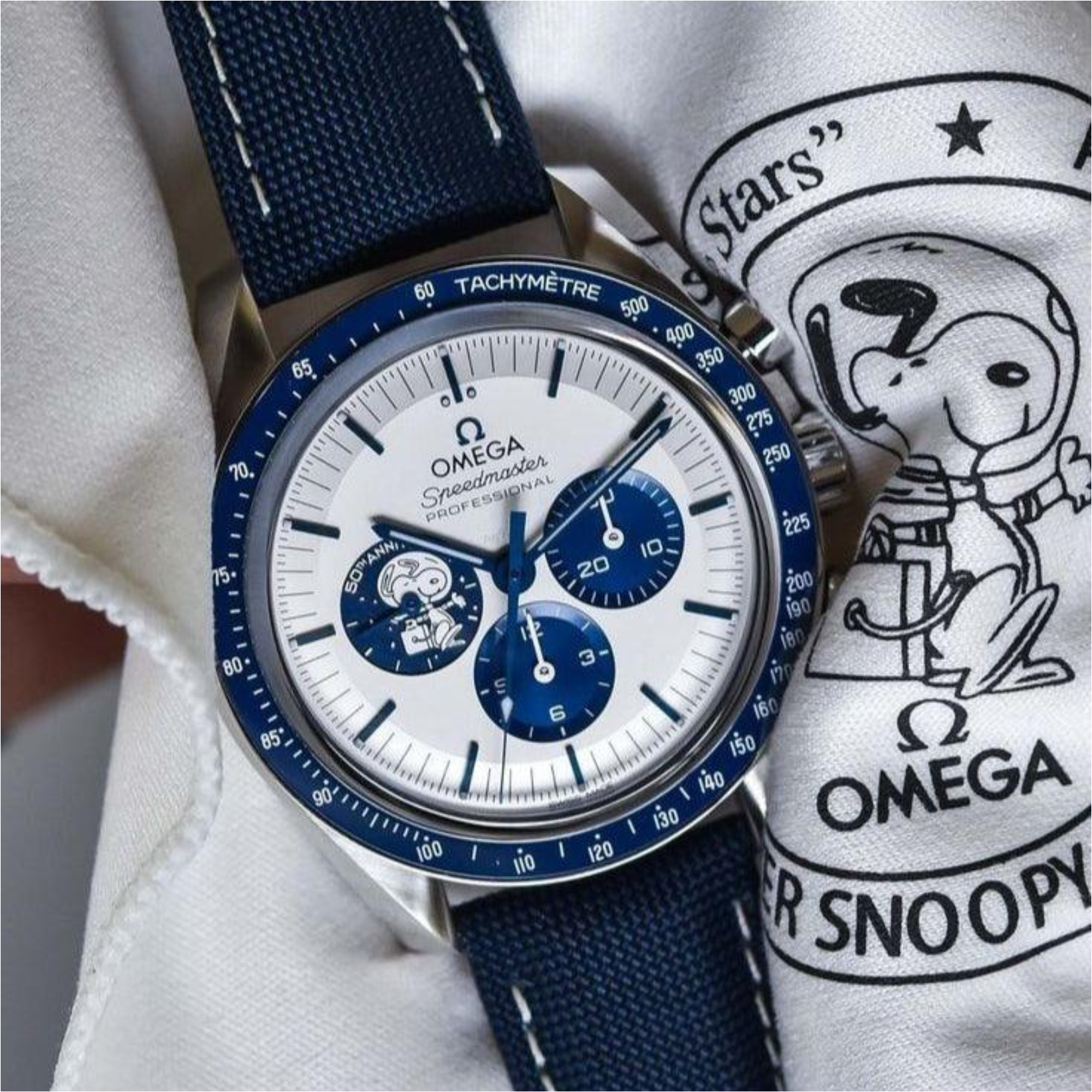 Relógio Omega Speedmaster Snoop Anniversary Edition com Caixa de Colecionador