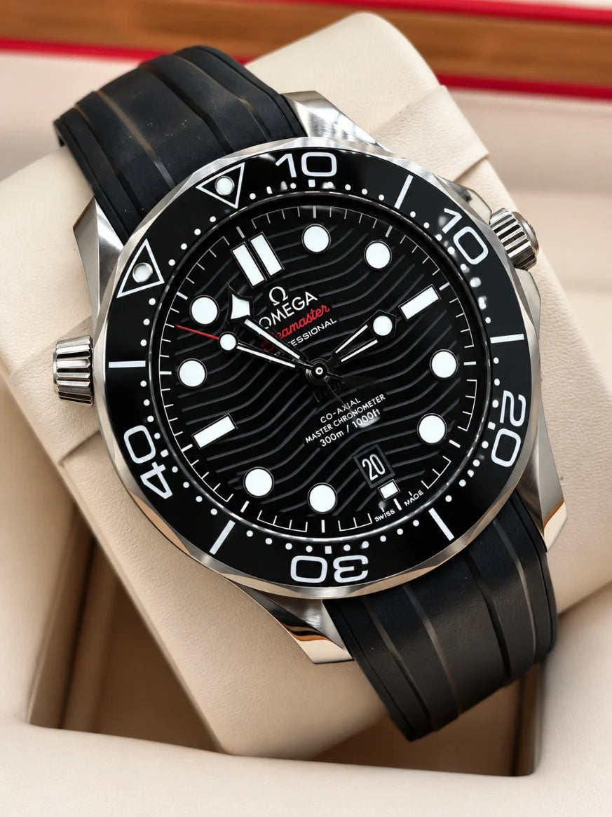 Omega Seamaster Diver 300M Black Rubber