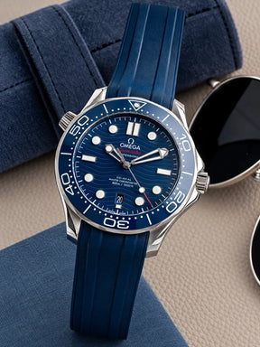 Omega Seamaster Diver 300M Blue Rubber