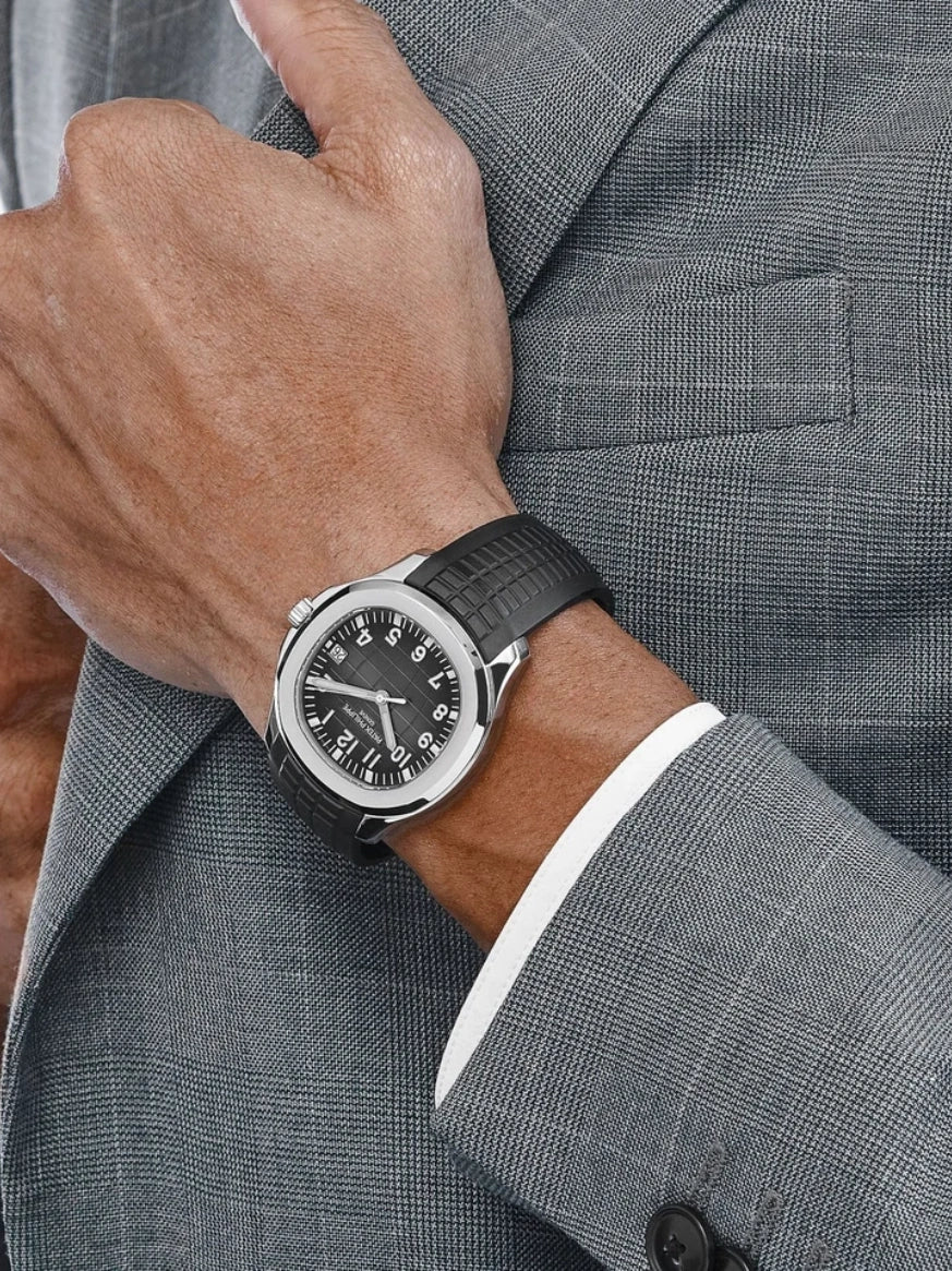 Patek Philippe Aquanaut 5167 Black