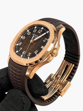 Patek Philippe. Aquanaut 5167 Rose Gold & Dark Brown