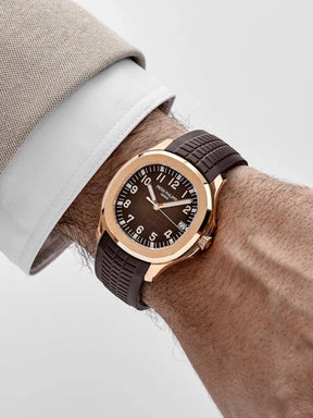 Patek Philippe. Aquanaut 5167 Rose Gold & Dark Brown